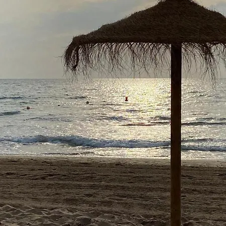 Beachfront White Luxurious Appartamento *