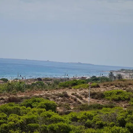 Beachfront White Luxurious Appartamento *